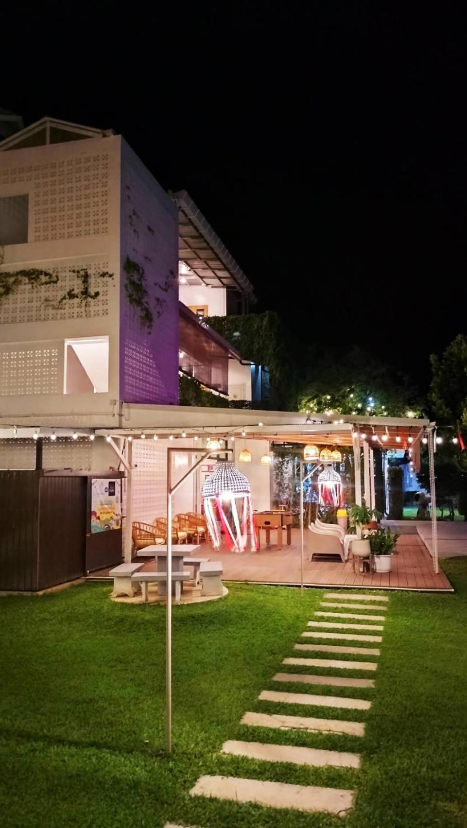 The Modeva Hotel Kanchanaburi Extérieur photo