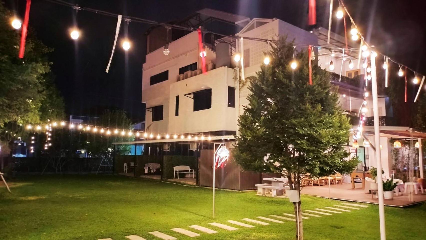 The Modeva Hotel Kanchanaburi Extérieur photo